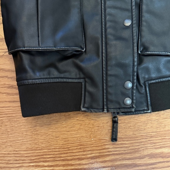American Eagle, Black  Faux Leather Bomber Jacket, AEO Maddie & Kenzi Ziegler - Picture 4 of 6